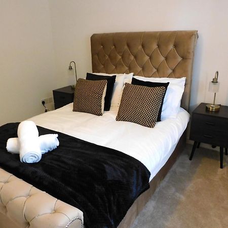 Fabulous 2 Bed Apt 10 Mins From City Centre Глазгоу Екстериор снимка